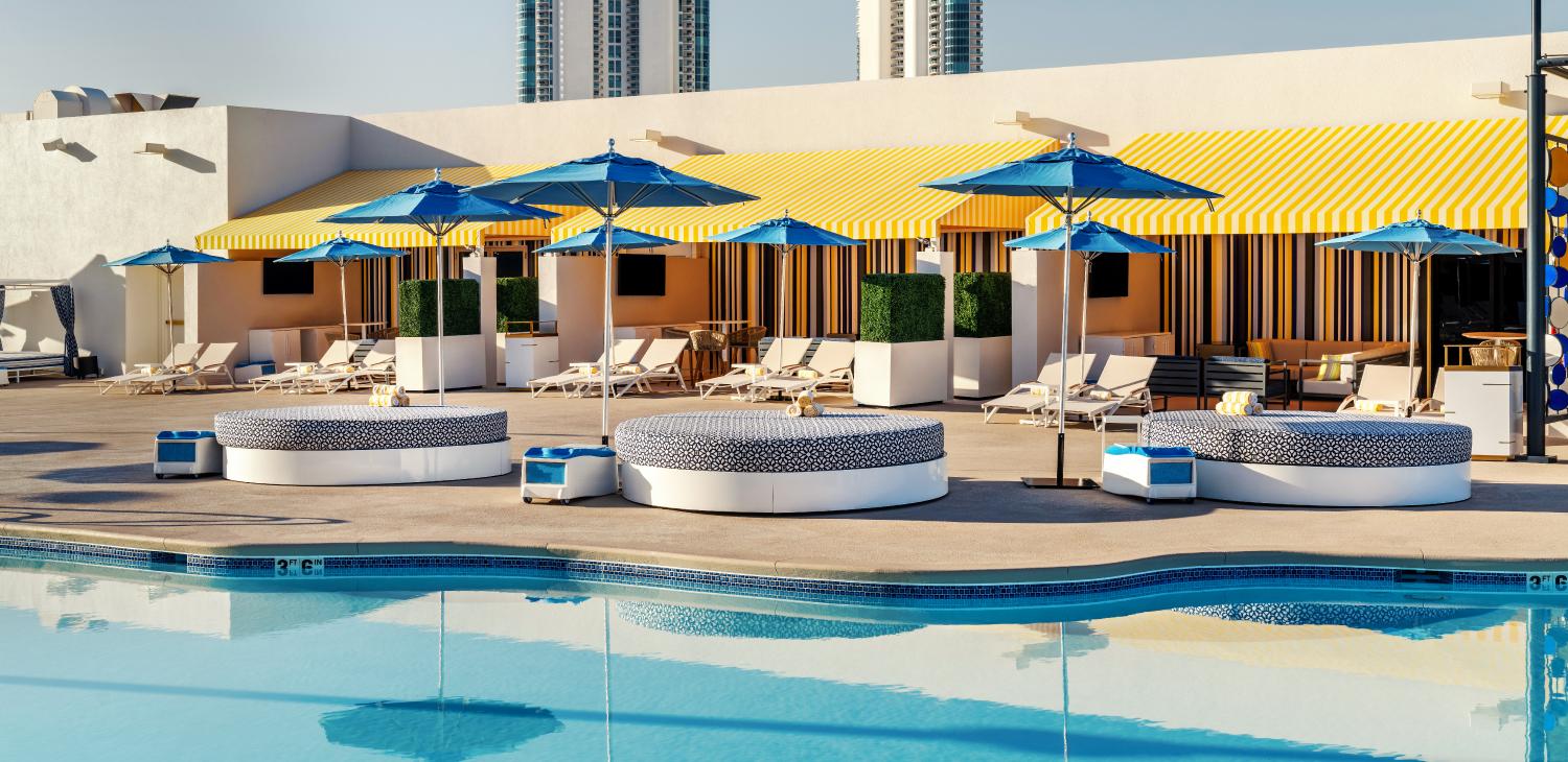 Las Vegas Hotel Pools, Pool Hours & Amenities